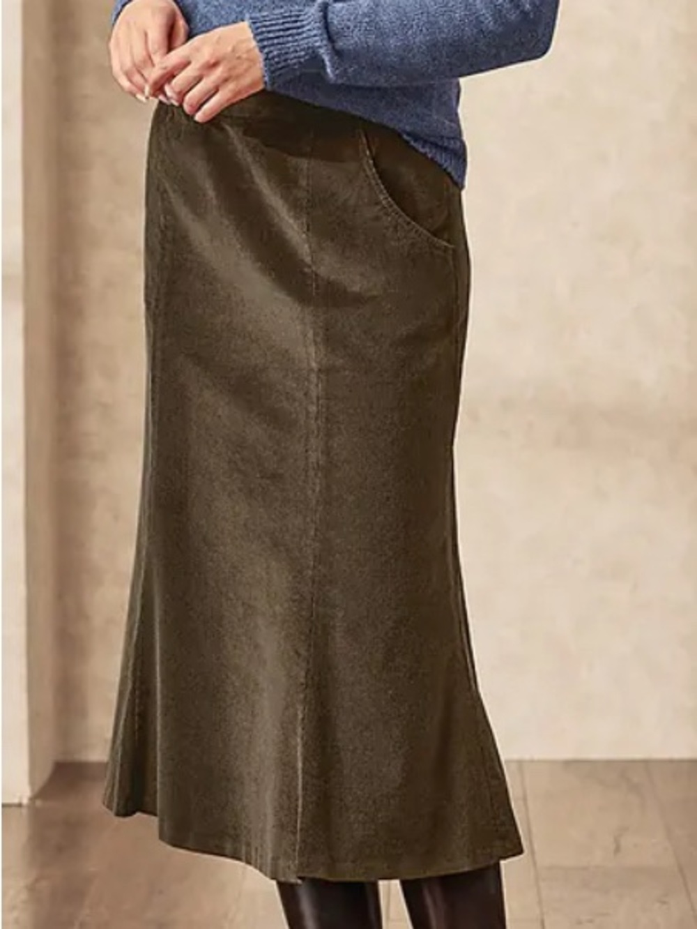 The House of Bruar Long Fluted Skirt